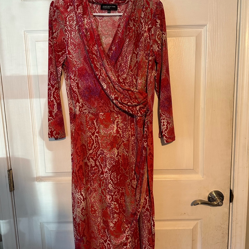 Jones New York Red Snake Print Long Sleeve Dress